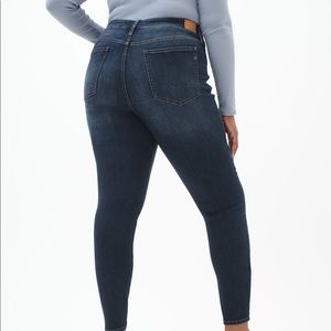 Aeropostale High Rise Jegging Skinny Jeans